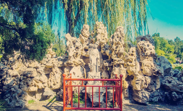 保定古蓮花池,中國十大名園之一,是保定旅遊的必打卡地 保定古蓮花池,中國十大名園之一,是保定旅遊的必打卡地