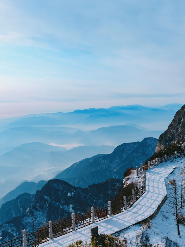 下雪了！這份成都周邊玩雪泡湯攻略請收好~