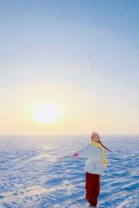 去呼市哈素海看一場冰雪世界裡的日落吧!