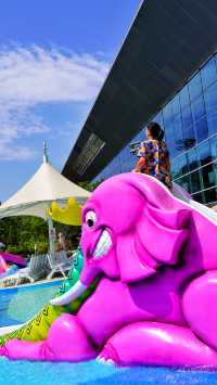 Wendu Water City | The ceiling of Beijing Water Park, filled to the brim with summer ambiance.