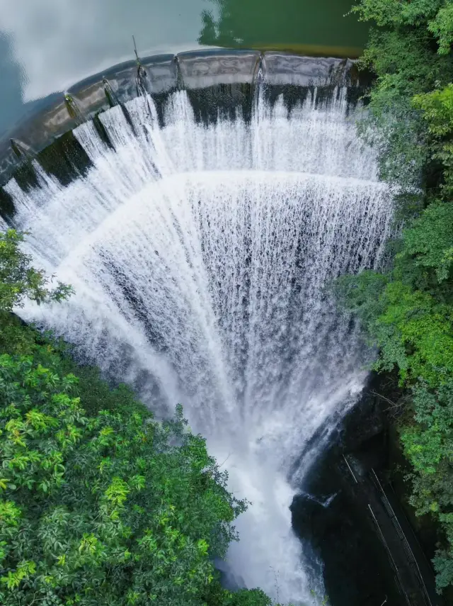 打卡香火岩