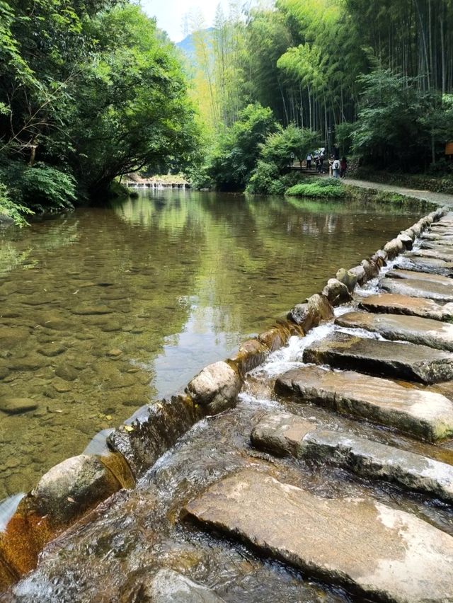 浙東小九寨，天然氧吧，夏天逃離城市徒步玩水好去處！