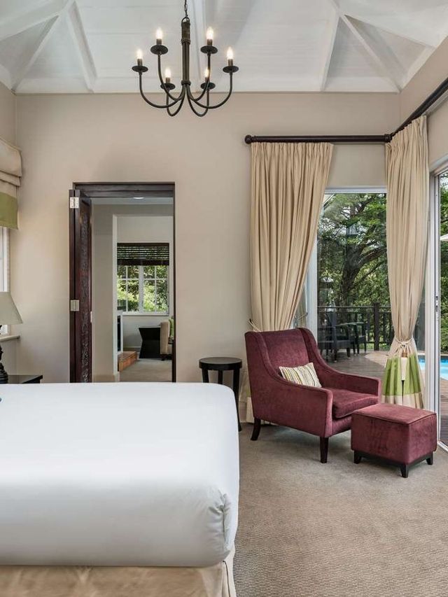 🌟✈️ Unwind in Style at Mount Grace, Gauteng 🏨🍃