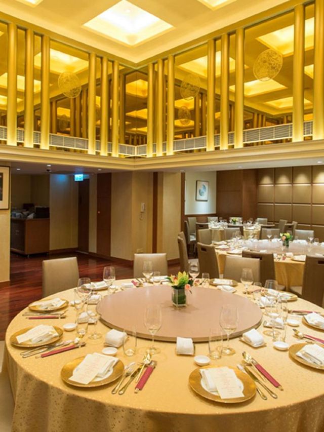🌆 Hong Kong Hotspot: Wharney Hotel's Chic Comfort 🛎️