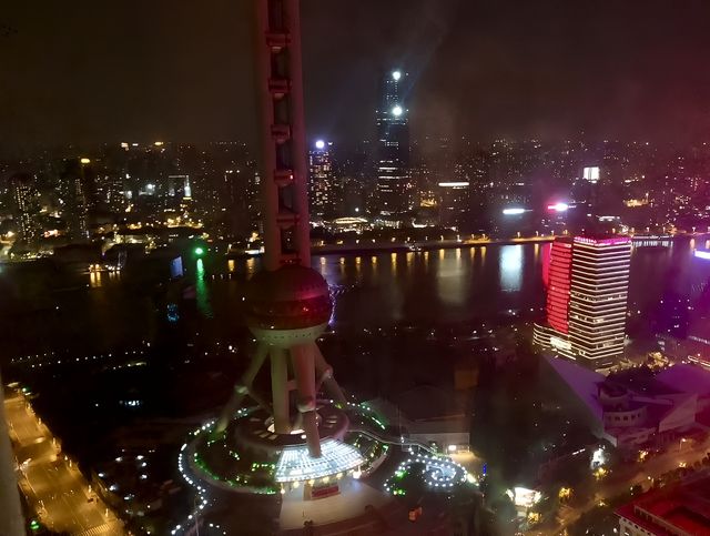 浦東麗思卡爾頓酒店 ＆ Flair酒店
