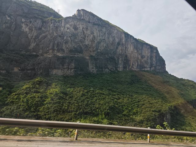 重庆涪陵周边－美心红酒小镇与乌江画廊