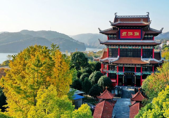 古聖先賢祠——嫘祖廟。