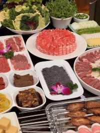 團結湖公園開新店！！北京四合院吃宮宴！！。