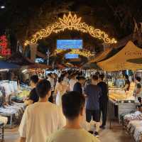 星光夜市｜夜幕降臨“璀璨星光”时，徬佛全世界的攝影愛好者都聚集在了這裡