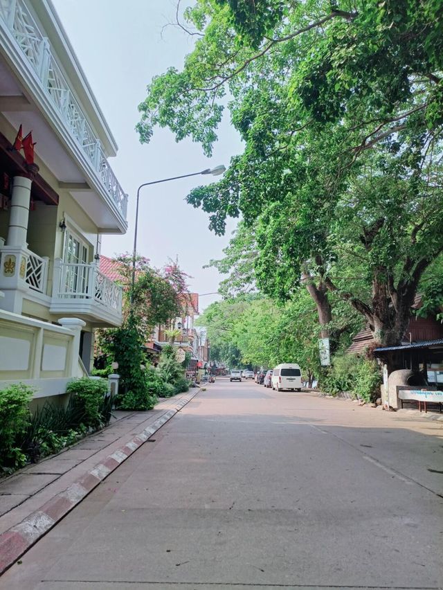 湄公河畔的法式風情小城。