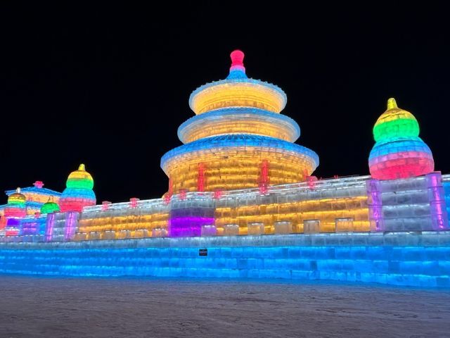 長春冰雪新天地 | 日落時分的絕美盛宴 長春冰雪新天地 | 日落時分的絕美盛宴