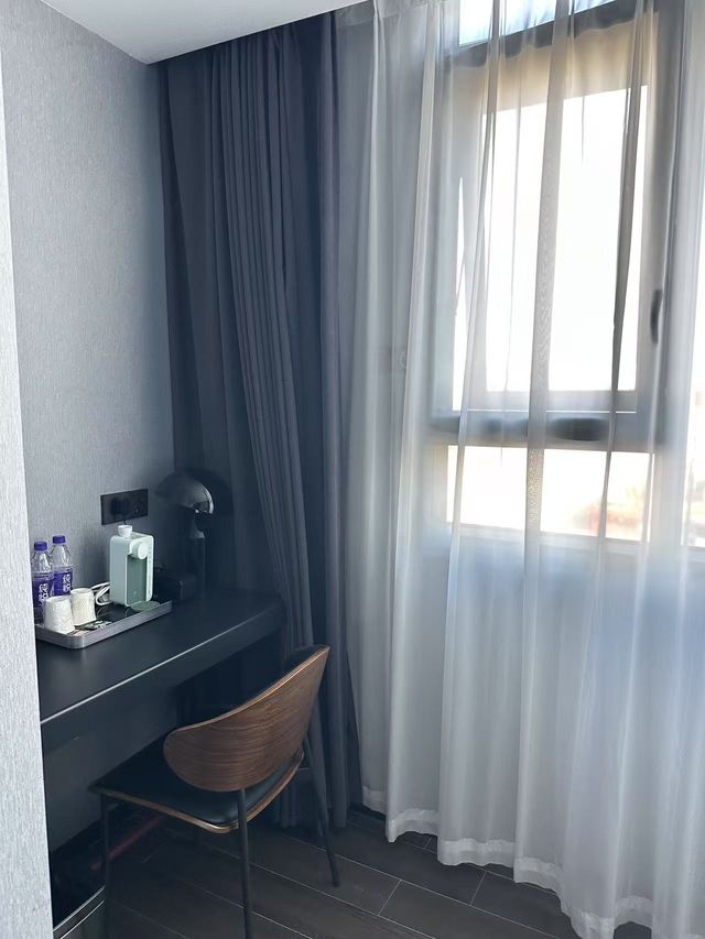 住進工業風美學空間 | 比爾行旅酒店