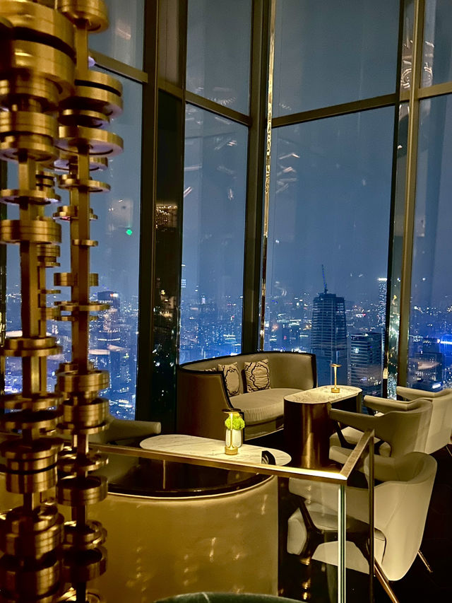 Enjoying night view of Shenzhen 