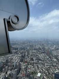 The View From The Top Of Taipei 101, The Best Way to See The City!