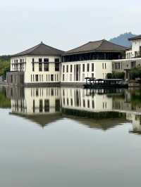 住進《富春山居圖》，解鎖嚮往的生活