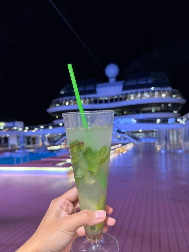 Spring Break in the Bahamas? Say no more. 🌴🌊