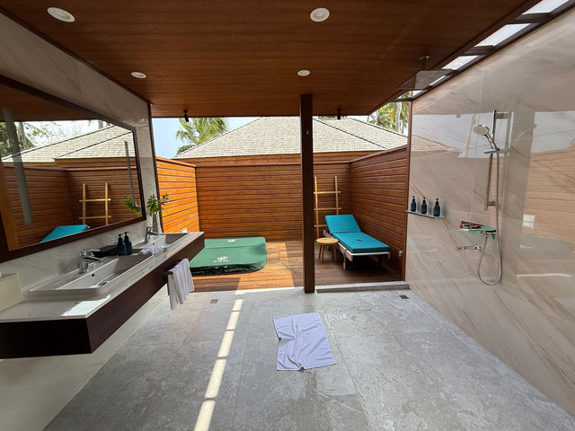 Outstanding Beach Villa Stay Experience