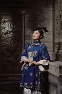 補一個晉商少奶奶in太原古縣城