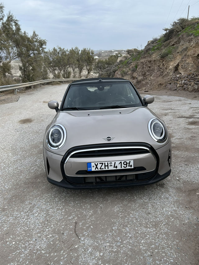 🚗 冬季自駕聖托里尼|人少、好停車、上山下海都自由! 🚗 冬季自駕聖托里尼|人少、好停車、上山下海都自由!
