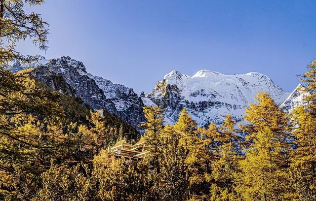 稻城亞丁｜仙乃日神山徒步，邂逅觀世音菩薩的淨土！