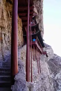 懸空寺|在峭壁上拍下信仰的“驚險與篤定”