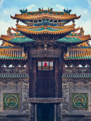 Shanxi's Unique Glazed Tile Archway, the Only One of Its Kind in the Country