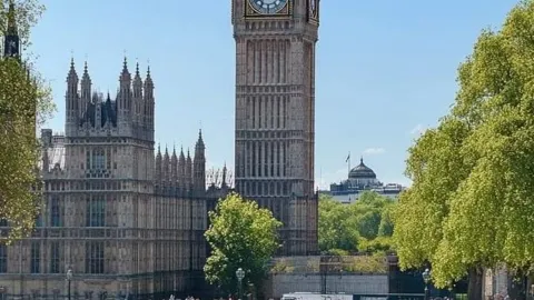 Perhentian pertama kami di luar negeri bersama anak-anak! Menjelajahi Oxford dan Cambridge, Inggris sungguh menakjubkan! — traveler post in Cambridge
