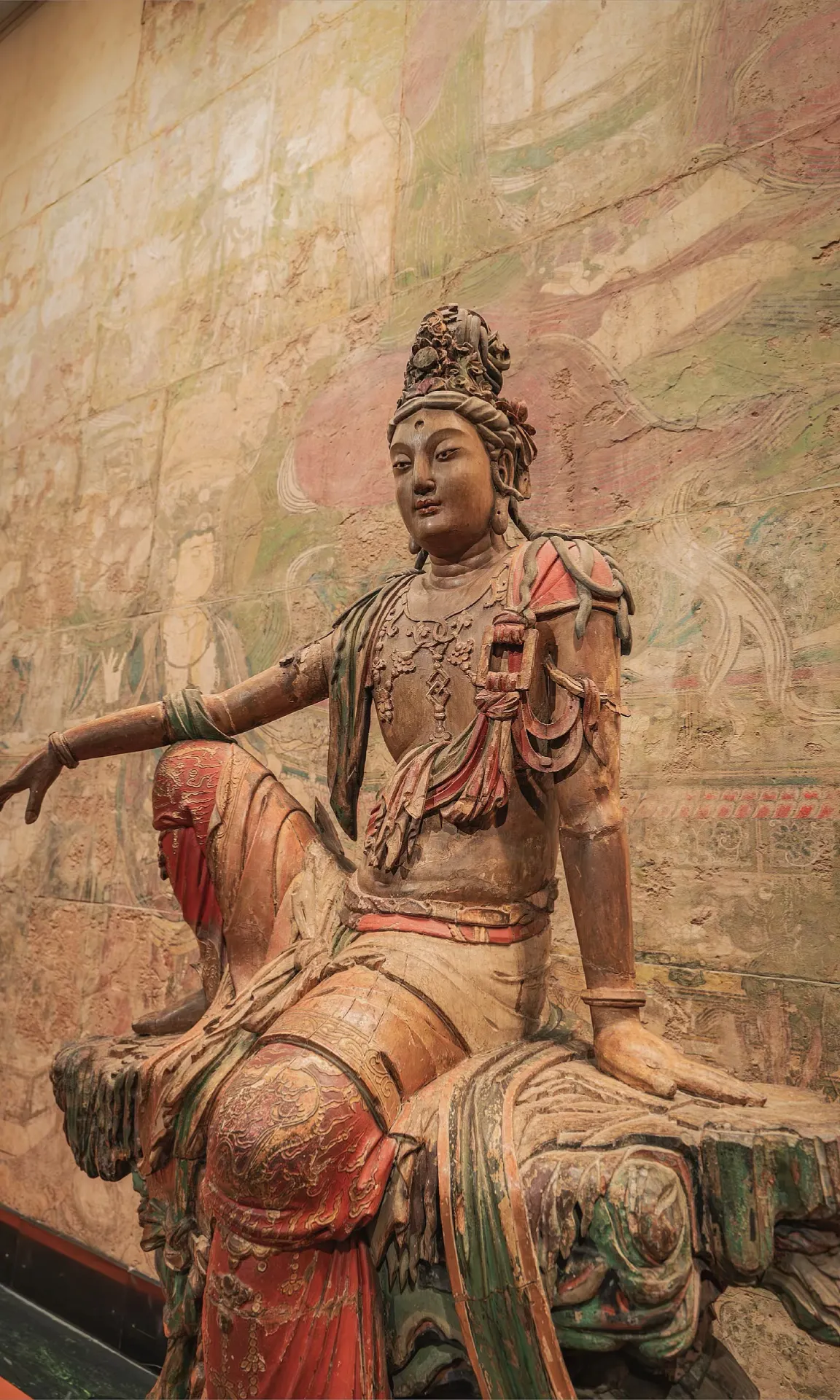 A Statue of the Water Moon Guanyin That Made Me Stand for Half an Hour