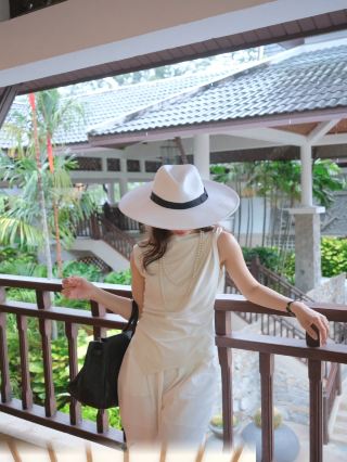 Phuket in the rainy season is just too romanticþ
