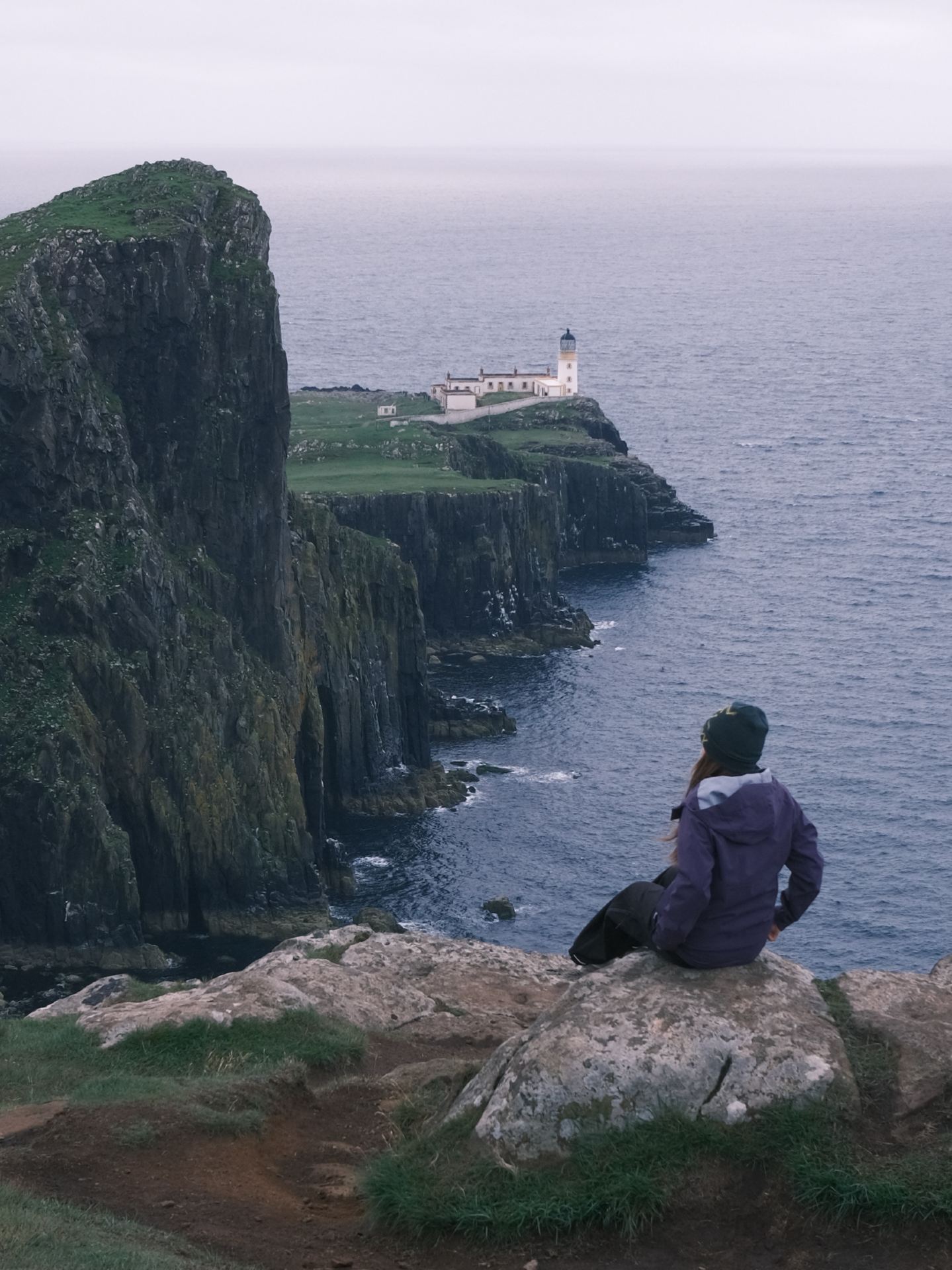 Cao nguyên Scotland | Hành trình đến vùng núi và biển để chiêm ngưỡng ngọn hải đăng, đỉnh Old Man Peak và chuyến tàu hơi nước.