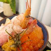 幸福滿滿嘅感覺💖海鮮丼