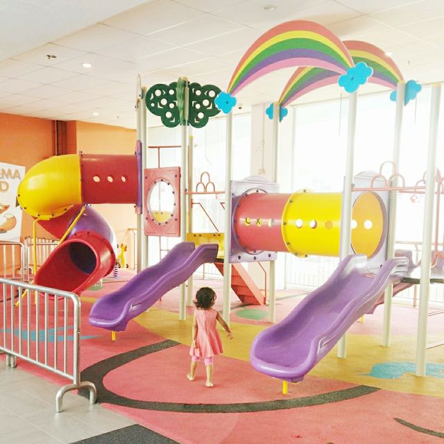 Playtime and Funtime at 1 Utama 🌊 Playtime and Funtime at 1 Utama 🌊