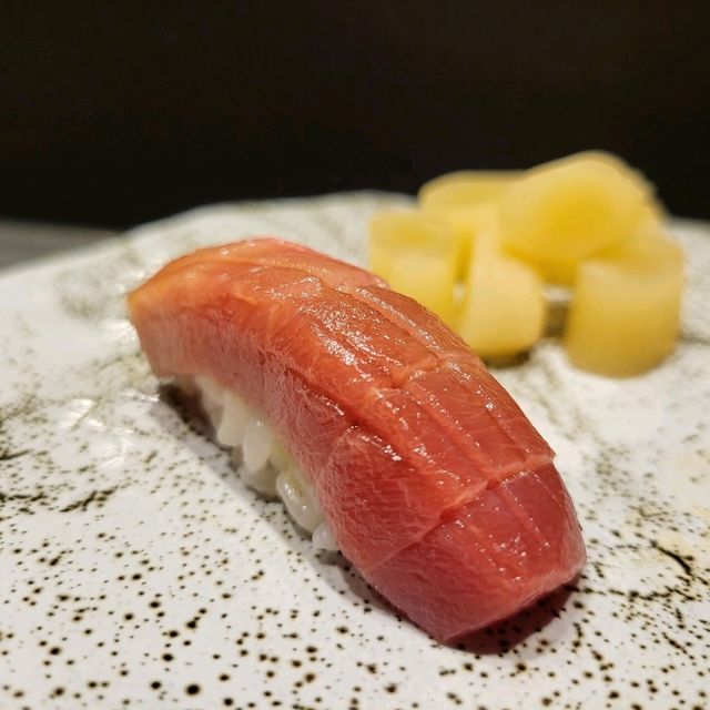舒適乾淨的 Omakase
