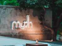 Myth koh larn resort bar and bistroที่พักเกาะล้าน