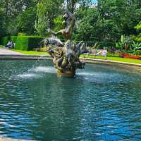 AWARD WINNING OPEN AIR THEATRE IN LONDON!