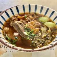 中環街市。高質牛肉麵