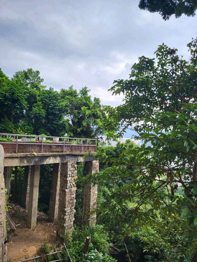 非常值得一去的萬佛寺
