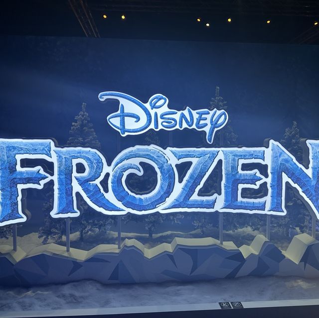 Frozen Exhibition at Disney100 Village 