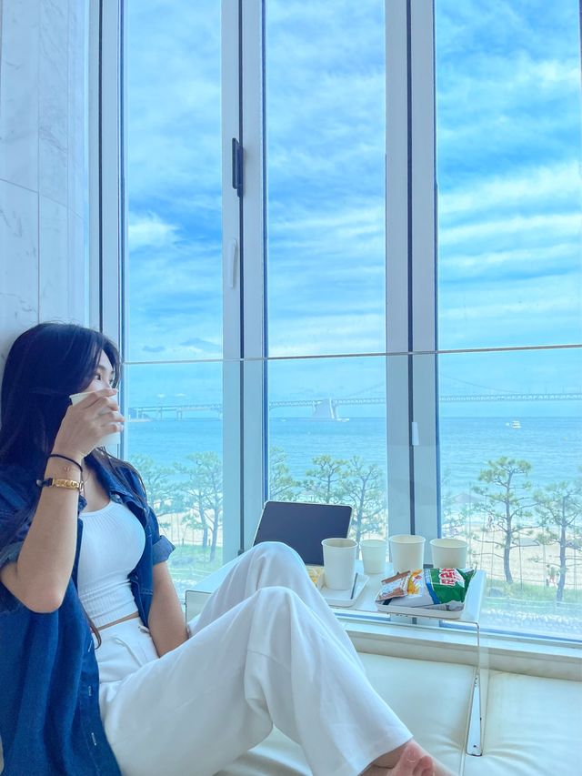 누워서 광안대교 보는 카페, 침대좌석이 있는 별침대