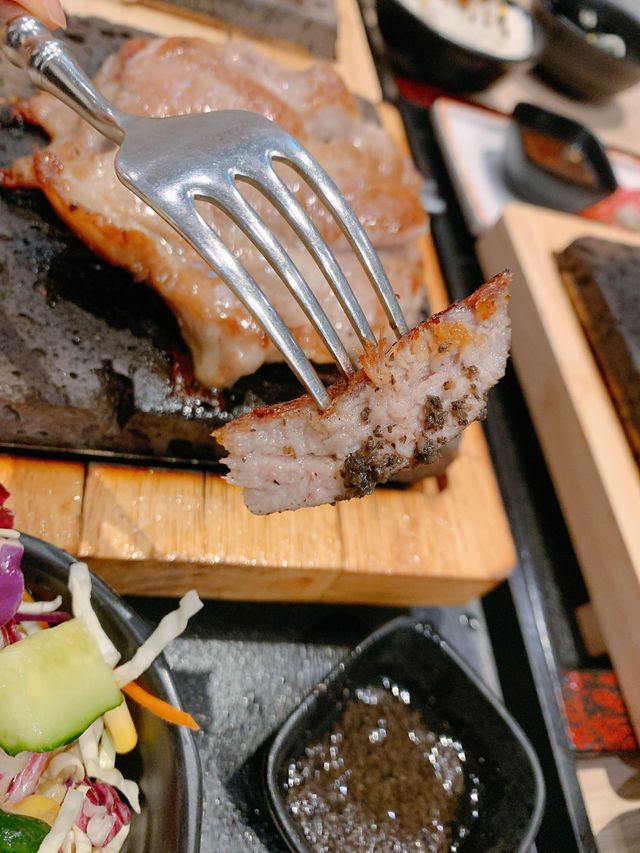 神石燒|親民價半自助石燒牛扒🥩🔥 神石燒|親民價半自助石燒牛扒🥩🔥