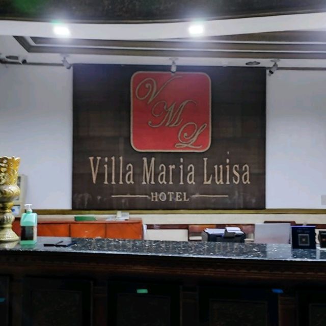 RELAXING AT VILLA MARIA LUISA TANDAG