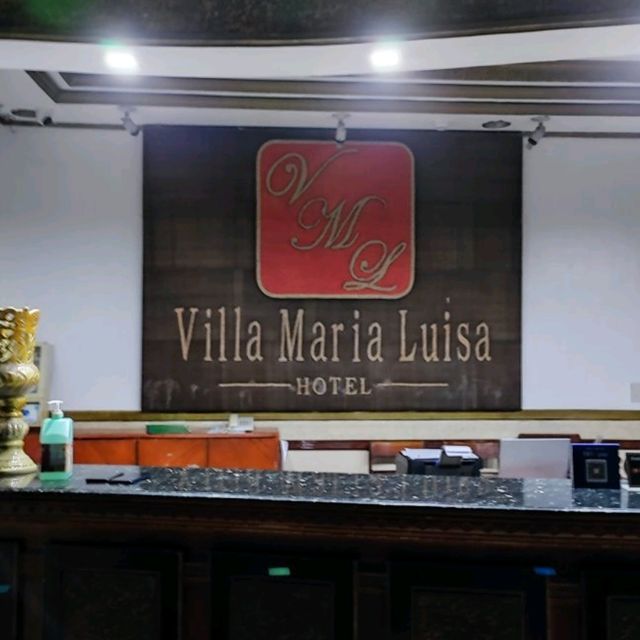RELAXING AT VILLA MARIA LUISA TANDAG