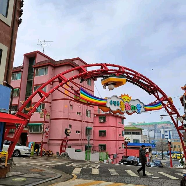 Songwol-dong fairy tale village หมู่บ้านสีรุ้ง
