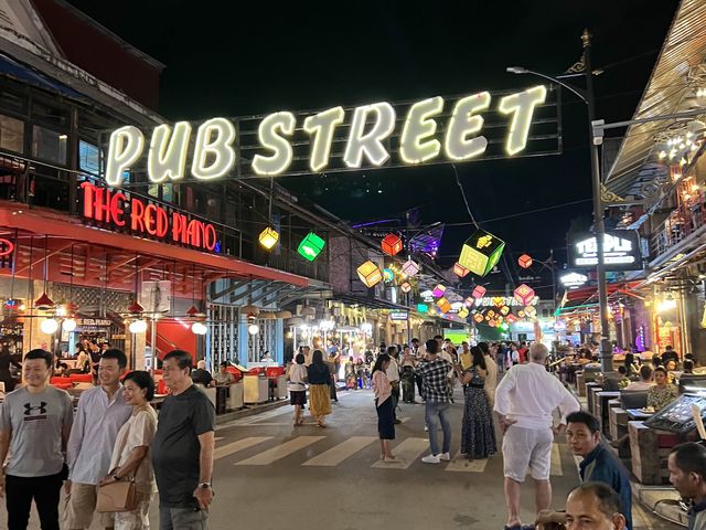 ร้านอาหารกัมพูชาในย่านpub street บรรยากาศดี
