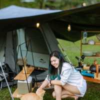 "From City Life to Mountain Retreat: Unpluggi