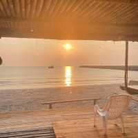 ยามเย็นที่หาดสะพลี 