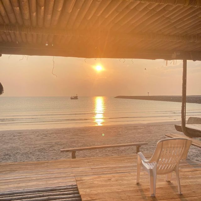 ยามเย็นที่หาดสะพลี 