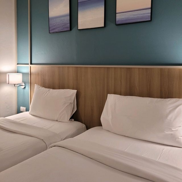 อากาศร้อนๆ มาพักผ่อนที่ Ibis Samui Bophut กันค่า 🌊