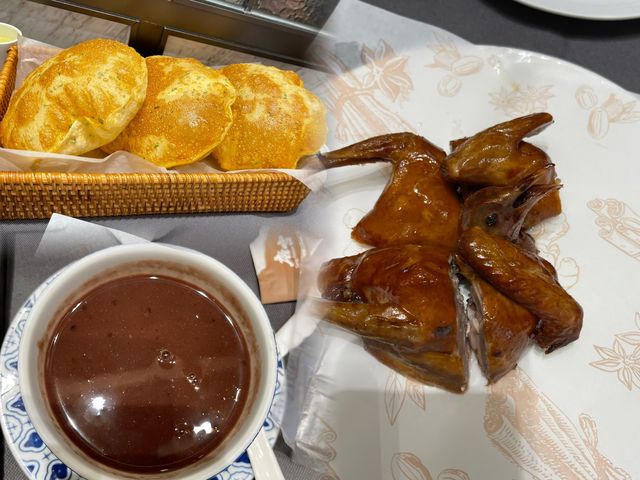 與唐宮美食相遇的美妙時刻絕對會盡在萬象天地！