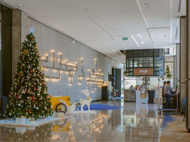 ไปมาแล้วประทับใจมากกก~~ Holiday Inn